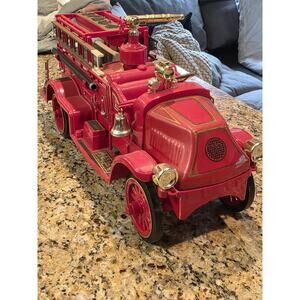 Jim Beam 1914 Mack Truck Firetruck Decanter